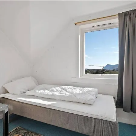 Дом отдыха Lofoten Sorvagen Holiday *