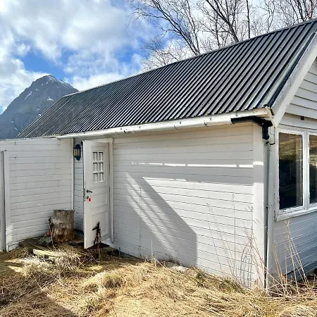 Дом отдыха Lofoten Sorvagen Holiday *